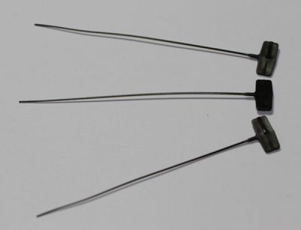 6 Stück Schnurrhaare aus Kunststoff schwarz ca. 6 cm